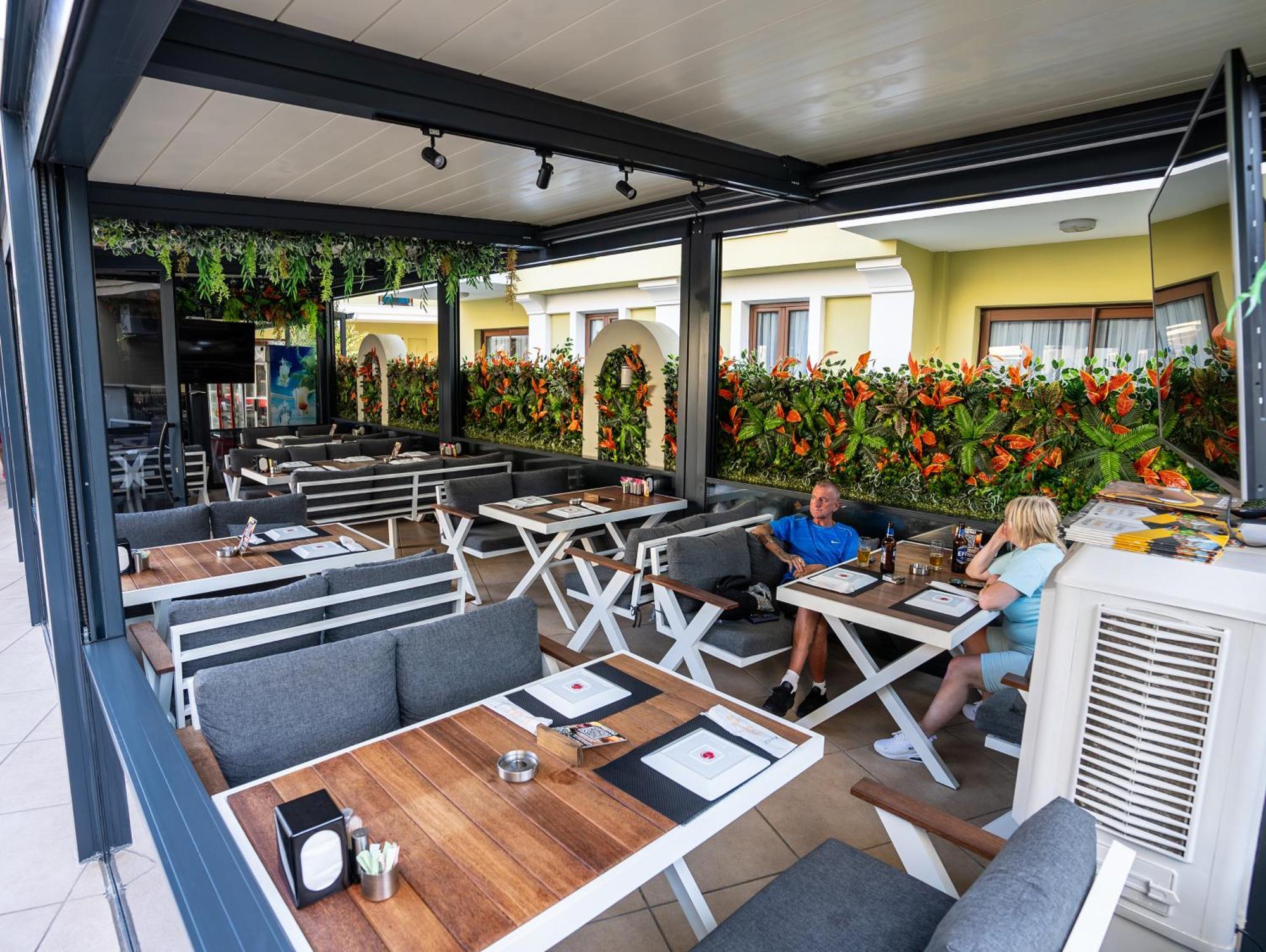 Club Karakas Apart Otel Marmaris Esterno foto